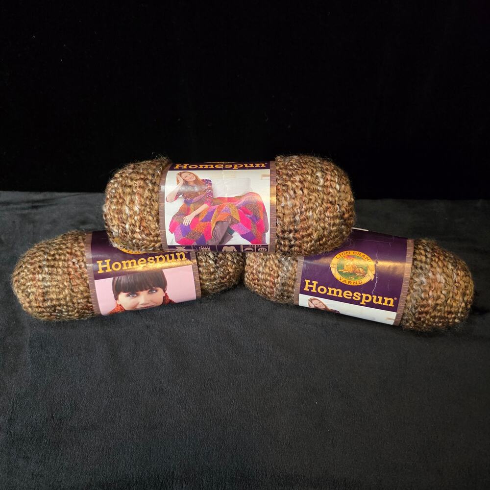 3 Skeins Lion Yarns Homespun Bulky 98% Acrylic 6 Oz 185 yd 381 Barley Lot 122574
